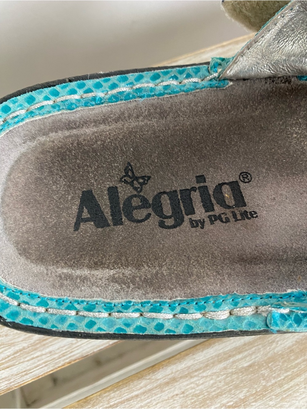 Alegria Carina sandals in a turquoise snakeskin-print leather 38 (8-8.5) - Picture 8 of 11